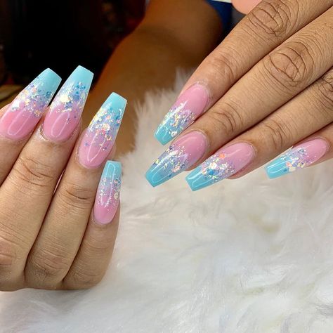 NAILS BY REBECCA on Instagram: “PINK AND BLUE OMBRÉ W GLITTER” Gender Nails, Ongles Baby Blue, Glitter Grunge, Pink Blue Nails, Gender Reveal Nails, Blue Ombre Nails, Emerald Nails, Opal Nails, Baby Blue Nails