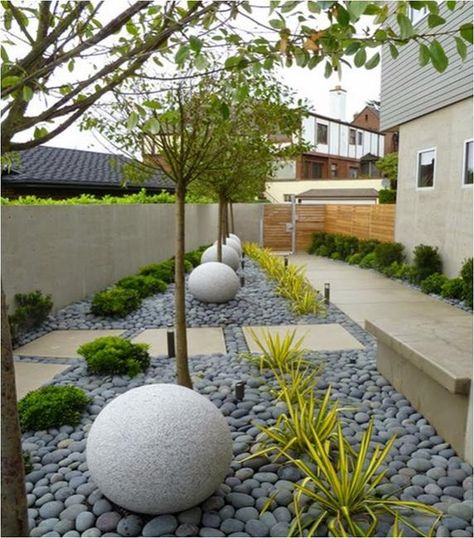 Modern ideas and latest trends in decorating outdoor living spaces aim to create stylish, interesting and comfortable backyard landscaping and add personality to landscaping design. Influenced by high fashion and interior design trends, modern ideas for backyard landscaping make decorating backyards Garden With Rocks, Low Water Landscaping, Modern Front Yard, Modern Backyard Landscaping, Modern Landscape Design, Low Maintenance Landscaping, Landscape Designs, Modern Backyard, Have Inspiration