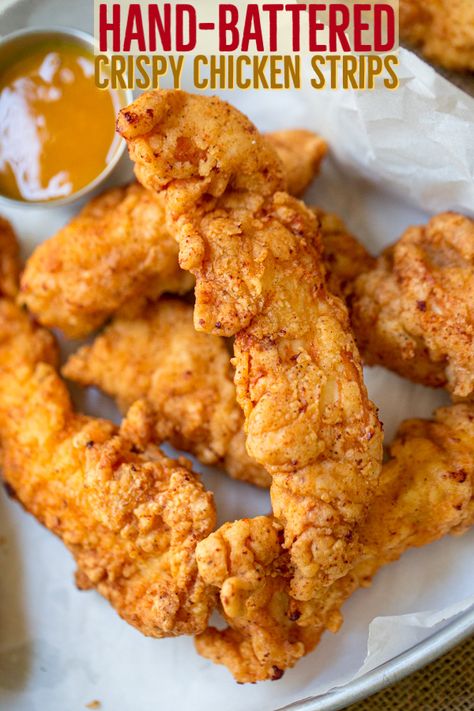 Crispy Fried Chicken Recipe, Southern Fried Pork Chops, Fried Breaded Chicken, Chicken Finger Recipes, Chicken Bites Recipes, Chicken Strip Recipes, Fried Chicken Strips, Breaded Chicken Tenders, Fried Chicken Tenders