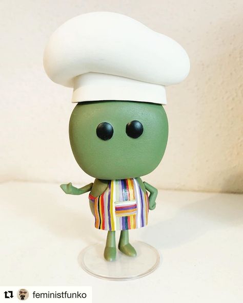 Tiny Chef on Instagram: “Oh my word look at this artwork of The Chef!!!! . .  #Repost @feministfunko with @get_repost ・・・ Our family is obsessed with TC from…” Chef Birthday Cake, Tiny Chef, Chef Cake, 5 Birthday, Tiny Food, The Chef, 5th Birthday, Stop Motion, Oh My