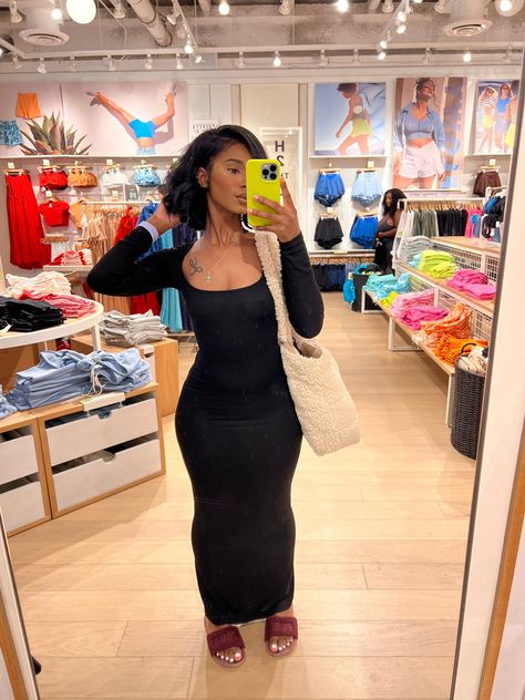 Casual Dress Outfits Black Women, Baddie Bodycon Dress, Casual Dress Black Women, Modesty Black Women, Outfit Ideas Dress, Dress Outfits Black Women, Casual Formal Dresses, Maxi Dress Outfit, Cute Lazy Day Outfits