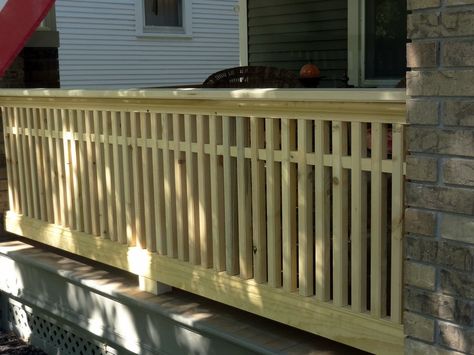 Craftsman Style Railing | Milestone: Thirty One Feet of Craftsman Style Porch Railing Craftsman Porch Railing, Craftsman Style Porch, Porch Railing Designs, Craftsman Porch, Screened In Porch Diy, Screened Porch Decorating, Front Porch Railings, Deck Railing Design, Building A Porch