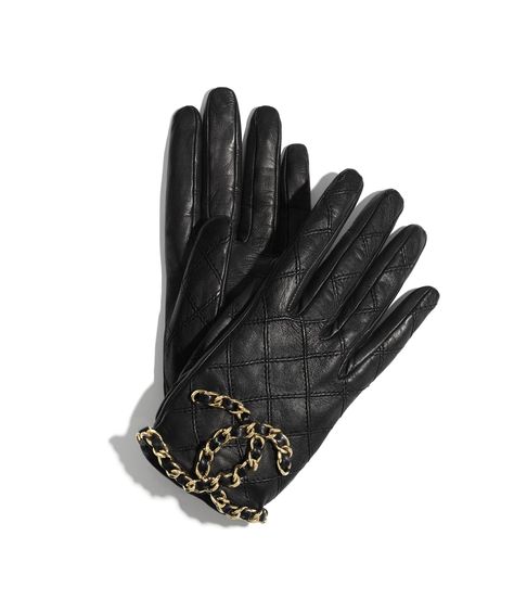 Chanel Gloves, Chanel Store, Gloves Fashion, Parisian Vibes, Chanel Inspired, Chanel Official, Chanel Official Website, Fashion Chanel, Chanel Accessories