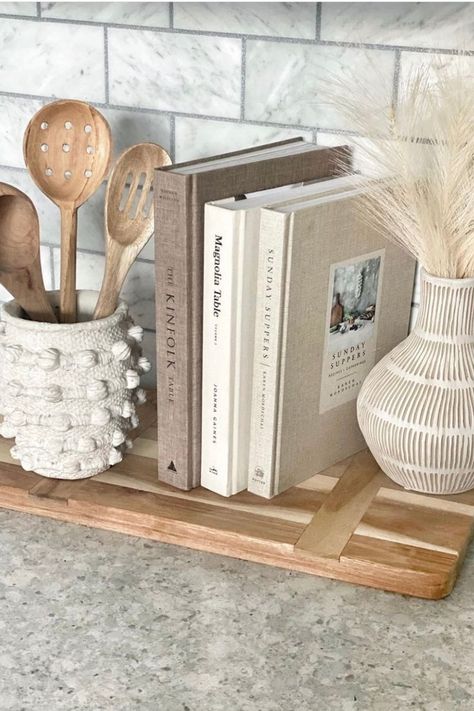 Counter Top Decor, Kitchen Staging, The Kinfolk Table, Kitchen Countertop Decor, Orange Door, Kitchen Decor Inspiration, Countertop Decor, Diy Backsplash, Kitchen Island Decor