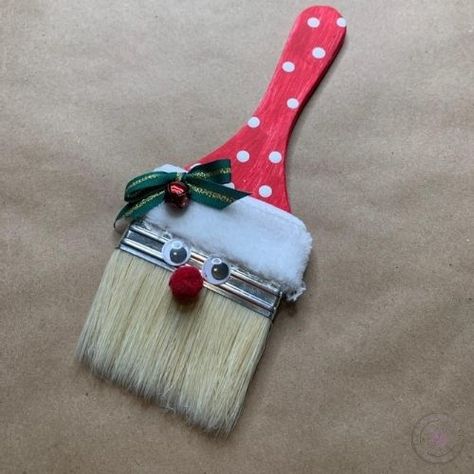 Chip Brush Crafts, Chip Brush Ornaments, Paintbrush Santa, Cute Christmas Crafts, Santa Crafts, Party Crafts, Paint Chips, Paint Brush, Cute Christmas