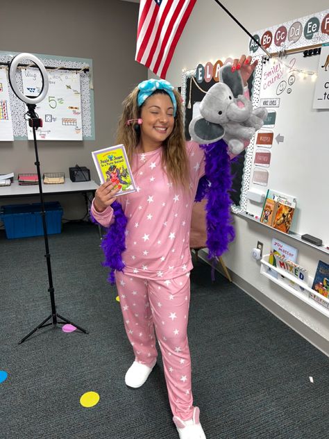 Easy Costume Ideas For Teachers, Junie B Jones Costume Teacher, Book Characters Dress Up For Teachers, Teacher Halloween Costumes Elementary, Junie B Jones Costume, Easy Book Character Costumes, Halloween Costumes For Teachers, Book Characters Dress Up, Book Character Day