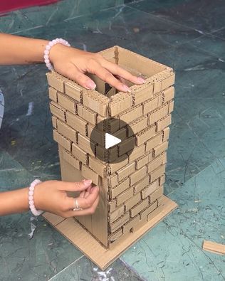 Cardboard Pillars Diy, Tulsi Vrindavan, Vase Making, Vase Diy, Flower Vase Making, Cardboard Crafts Diy, Big Vases, Paper Vase, Geometric Vases