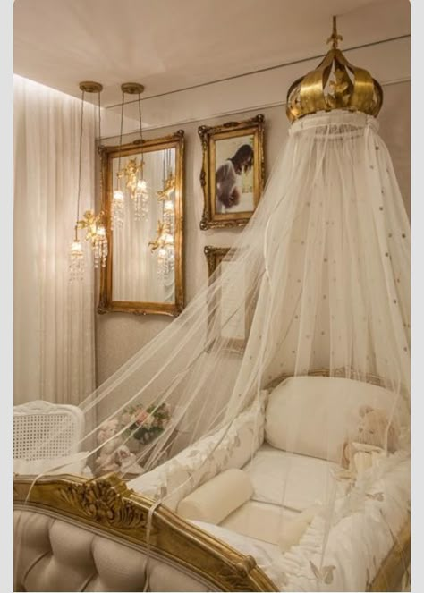 Golden Princess Nursery, Dream Nurseries, Apartment Diy, Princess Room, Nursery Baby Room, Canopy Bed, Baby Bedroom, Nursery Inspiration