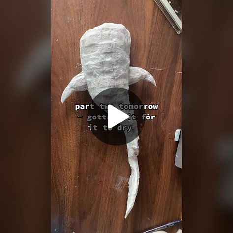 2.3M me gusta, 4659 comentarios. «part one of making a whale shark» Wall Whale Shark Cardboard, How To Make A Whale Shark Out Of Cardboard, Cardboard Shark Tutorial, Whale Shark Cardboard Sculpture, Diy Whale Shark, Whale Shark Paper Mache, How To Draw A Whale Shark, Paper Mache Whale Shark, Cardboard Shark Diy