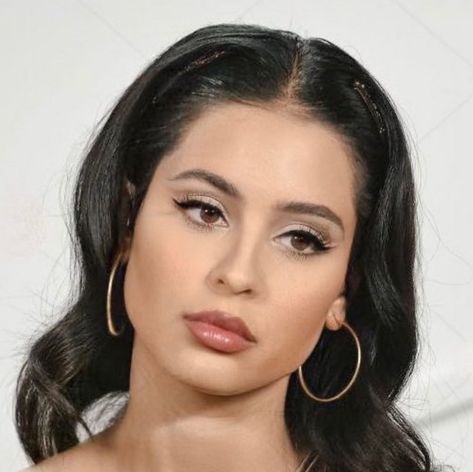 Alexa Demi Hairstyle, Mandy Perez Makeup, Demi Alexa, Alexa Demie Side Profile, Alexa Demie Makeup, Maquillage On Fleek, 90s Makeup, Alexa Demie, Smink Inspiration