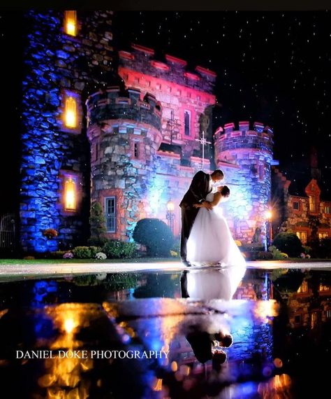 Searles Castle, Nh Wedding Venues, Castle Reception, Walled Courtyard, Nh Wedding, Wedding Halls, Medieval Wedding, Wedding Hall, Party Venues