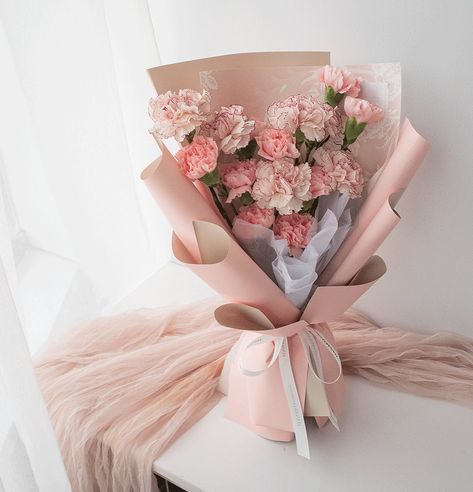 2024 Mother‘s Day is coming! Head to our online store to chose come gorgeous blooms from our collection for your mum! 🛒 hanakoflowers.com #flowerbouquet #bouquets #mothersdaygift #mothersdayflowers #florist #flowers #gifts #lifestyle #flowershop #mothersday #torontomothersday #torontoflowershop #多伦多花店 Mother Day Bouquet, Mother's Day Bouquet, Mums Flowers, Your Mum, Flowers Gifts, Bouquet Design, Mothers Day Flowers, Mothersday Gifts, My Flower