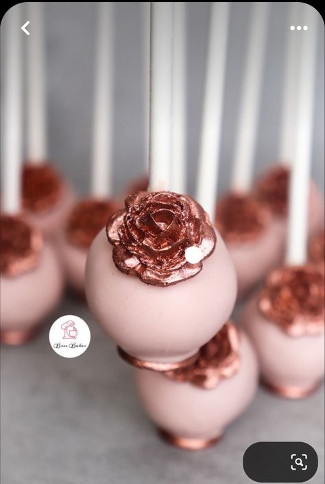 Sweet 16 Cakepops, Rose Gold Baby Shower Cake, Rose Gold Cake Pops, Gold Baby Shower Cake, Elegant Cake Pops, Rose Cake Pops, Perfect Cake Pops, Quince Cakes, Pink Cake Pops