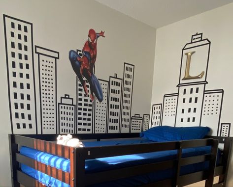 Superhero Bedroom With Bunk Beds, Neutral Spiderman Bedroom, Spider Man Bedroom Ideas Little Boys, Spiderman Toddler Room, Boys Superhero Bedroom Ideas, Spider Man Room Ideas, Spider Man Room Ideas Kids, Spiderman Bedroom Ideas, Spider-man Room