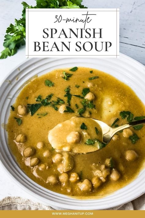 Spanish Bean Soup, Garbanzo Bean Soup, Spanish Beans, Garbanzo Bean, Bean Soup Recipes, Vegetable Soup Recipes, Tasty Vegetarian Recipes, Weeknight Dinner Recipe, Garbanzo Beans