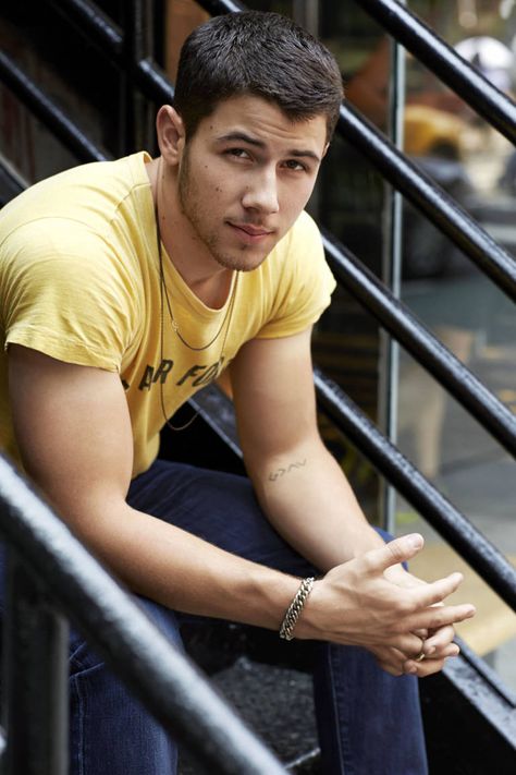 Nick Jonas Cosmo Interview Jonas Brother, Olivia Culpo, Joe Jonas, Tumblr Boys, Nick Jonas, Jonas Brothers, Priyanka Chopra, Famous Faces, Man Crush