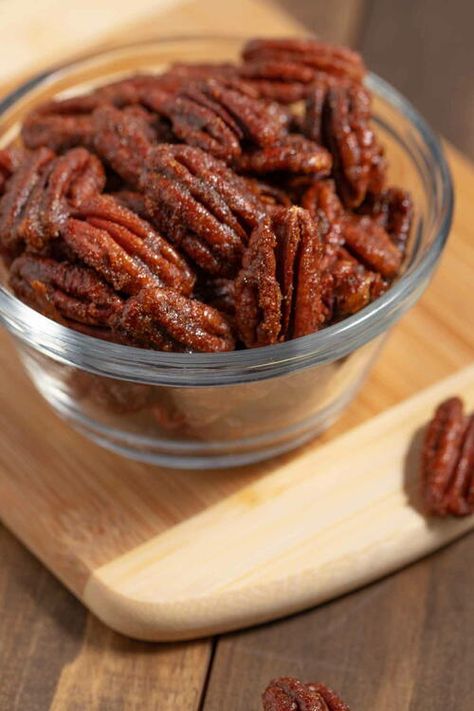 Sweet And Spicy Pecans like Trader Joes Spicy Pecans, Chocolate Covered Katie, Cinnamon Pecans, Spiced Pecans, Pecan Recipes, Candied Pecans, Healthy Crockpot, Pecans, Sweet And Spicy