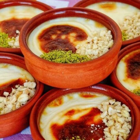 TURKISH BAKED RICE PUDDING - FIRINDA SUTLAC Sutlac Recipe, Turkish Rice, Turkish Recipe, January Recipes, Turkey Christmas, Baked Rice Pudding, Cherry Bread, Turkey Food, Turkish Sweets