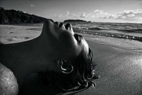 Kate Moss photographed by Mario Sorrenti in "Forever Kate" for Vogue Hommes International, Spring 2010 Art Partner, Emmanuelle Alt, Mario Sorrenti, Peter Lindbergh, Vogue Magazine, Sorrento, Kate Moss, David Yurman, Beach Photography