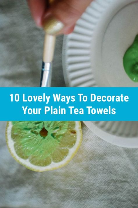 Goodbye ugly towels, Hello pretty towels! Check out these 10 perfectly adorable tea towel ideas. #diy #kitchendecor #diyhomedecor Tea Towel Ideas, Light Fixture Makeover, Tub Tea, Towel Ideas, Diy Wainscoting, Diy Blanket Ladder, Bath Bomb Recipes, Martha Stewart Crafts, Hello Pretty