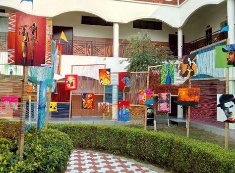 India Decoration, School Decorations Diy, School Exhibition, Entry Gate, Gate Decoration, School Board Decoration, Choli Blouse, Board Decoration, Entry Gates