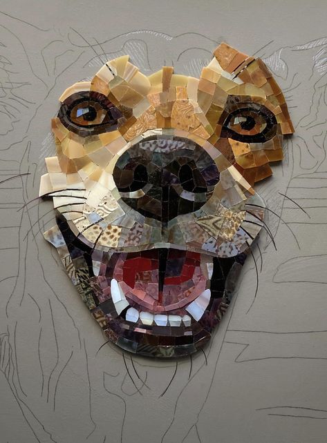 Mosaic Dog, Mosaic Art Diy, Mosaic Flower Pots, Mosaic Animals, Happy Guy, Textile Art Embroidery, Classroom Art Projects, Mosaic Art Projects, Mosaic Tile Art