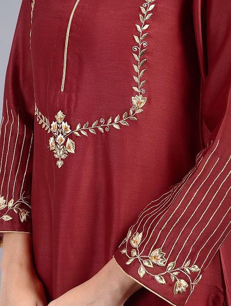 230+ Latest Kurti Neck Designs For Salwar Suit (2022) Images with Patterns Neck Designs For Salwar, Embroidery Lazy Daisy, Daisy Stitch, Embroidery Suits Punjabi, Lazy Daisy Stitch, Hand Embroidery Dress, Neck Designs For Suits, Embroidery On Kurtis, Kurti Neck