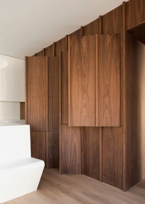 Walnut Millwork, Mixing Woods, Wardrobe Shutters, Tv Solutions, Warehouse Apartment, Houses Design, Timber Walls, Joinery Details, Timber Panelling