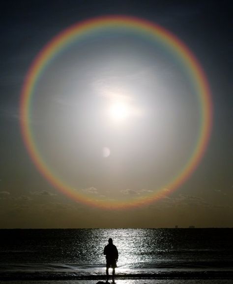 Circular Rainbow -- all rainbows are in fact circular, but because the reflection is close to Earth, we only get to see an arch. When the right conditions are present you can sometimes see a circular rainbow when it forms high up in the sky. Egyptian Pyramids, Beautiful Moon, To Infinity And Beyond, Natural Phenomena, Beautiful Sky, Kauai, Science And Nature, A Rainbow, Amazing Nature