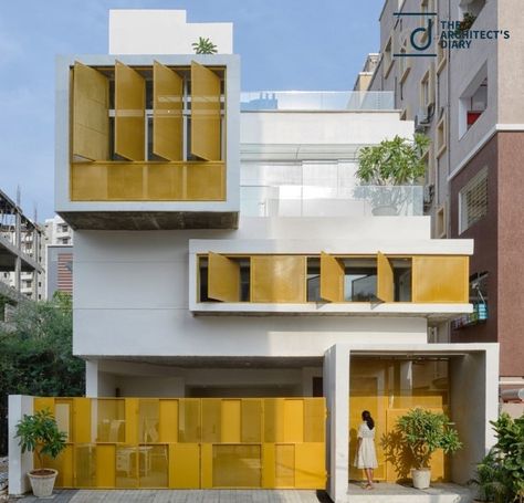 A blend of tradition and modernity | Tangerine Turfs - The Architects Diary The Architects Diary, Burle Marx, Duplex House, Garden House, House Elevation, Indian Home, Facade Architecture, Facade Design, Gate Design