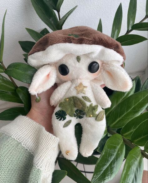 Mushroom Guy, Forest Dweller, Creepy Stuffed Animals, Little Mushroom, Cute Squishies, Doll Plushies, Easy Crochet Animals, Handmade Plushies, Cute Sewing Projects