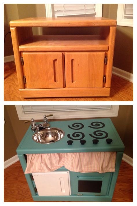 DIY play kitchen made from an old nightstand Diy Tv Stand Ideas, Diy Kids Kitchen, Diy Kids Furniture, Play Kitchens, Kids Play Kitchen, Diy Tv Stand, Diy Nightstand, Diy Play Kitchen, Play Furniture