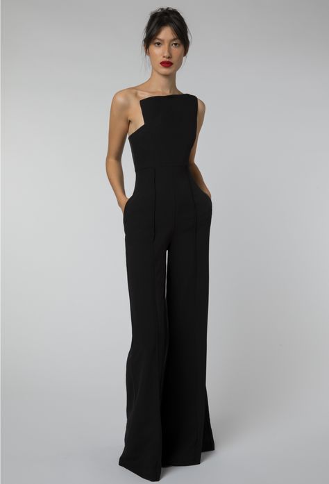 Black Jumpsuit Wedding, Black Overalls Outfit, Wide Jumpsuit, Classy Jumpsuit Outfits, Evening Jumpsuits, Black Jumpsuit Outfit, Black Jumpsuits, Grad Outfits, Black Tie Attire