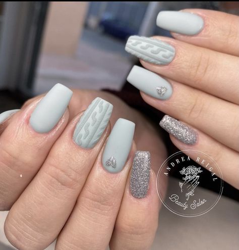 Grey And White Christmas Nails, Sweater Winter Nails, Sweater Effect Nails, Blue Sweater Nails, Sweater Design Nails, Sweater Nails Fall, Sweater Nails Designs, Sweater Nails, Nails Winter