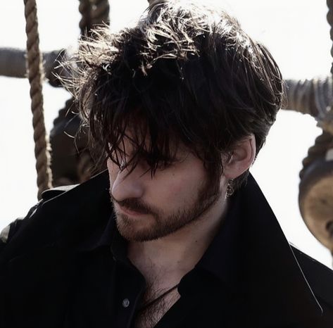 Ouat Killian Jones, Colin Donoghue, Captain Hook Ouat, Hook Ouat, Killian Hook, Queen Of Dragons, Fictional Character Crush, Once Up A Time, Colin O Donoghue