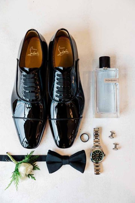 Mens Wedding Accessories, Men’s Wedding Details, Groom Flatlay, Groomsmen Photos Getting Ready, Groom Accessories Wedding, Wedding Accessory For Men, Wedding Watches, Wedding Accessories Photography, Grooms Shoes