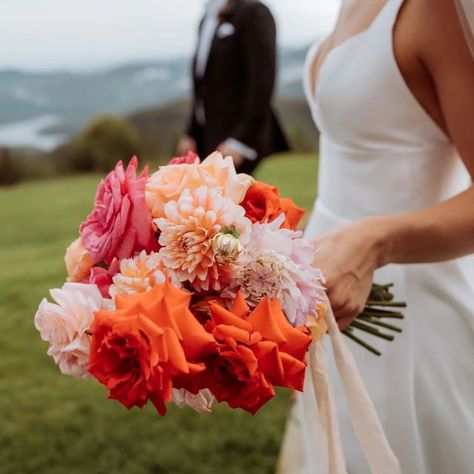 Aurora Floral Studio on Instagram: "Suzie and Dan at the beautiful @rosewood_estate I will never get over these incredible photos by @toddhuntermcgaw" Rosewood Estate, Incredible Photos, Love Fest, Floral Studio, Sunset Colors, Wedding Mood Board, Wedding Mood, Wedding Florals, Wedding Bouquet