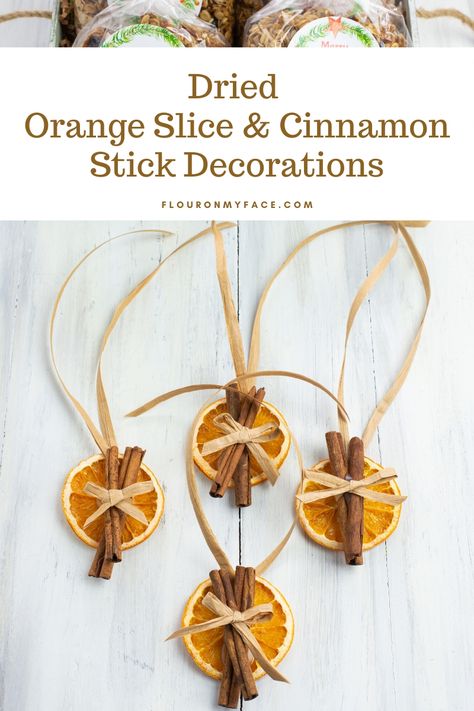 Dried Orange Slices and Cinnamon Stick Decorations Dehydrate Orange Slices, Cinnamon Sticks Decor, Dehydrated Orange Slices, Cinnamon Sticks Ornaments, Deco Orange, Orange Ornaments, Decorating With Sticks, Natural Christmas Decor, Orange Slice