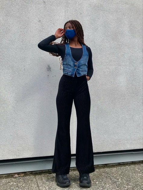 Dress And Vest Outfit Fall, Cool Flare Pants, Non Jean Outfits Pants, Knit Vest Winter Outfit, Jean Vest Dress Outfit, Styling Black Jean Jacket, Vest Outfits Denim, Long Sleeve With Vest Outfit, Denim Waist Coat Outfit