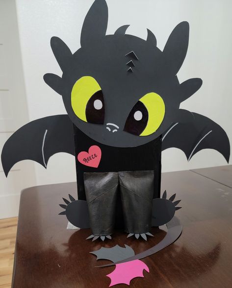 How To Train Your Dragon Valentine Boxes, Toothless Dragon Valentines Boxes Diy, How To Train Your Dragon Valentines, Toothless Valentines Boxes, Dragon Valentines Boxes Diy, How To Train Your Dragon Room, How To Train Your Dragon Gift Ideas, How To Train Your Dragon Diy, Dragon Valentine Box Ideas