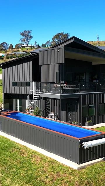 Container Homes Ideas Design, Dröm Hus Planer, Container Home Plans, Container Pool, Shipping Container Home Designs, Storage Container Homes, Container Houses, Shipping Container House Plans, Container Buildings