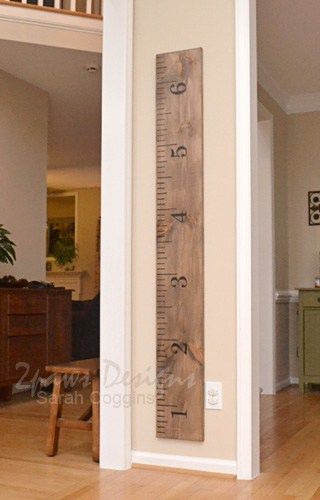 Growth Chart Ruler Diy, Giant Ruler Growth Chart, Growth Charts Diy, Giant Ruler, Kids Woodworking Projects, Ruler Growth Chart, Photowall Ideas, Wooden Growth Chart, Kids Growth Chart