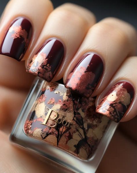 💅Refined Taste: Rose Gold and Burgundy Nail Artistry 💜 Autumn Nails Burgundy, Rose Gold And Burgundy, Nails Burgundy, Dark Purple Nails, Popular Nail Colors, Nagel Design, Stunning Nail Designs, Purple Nail Designs, Nail Art Trends