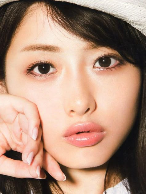 Picturresque Regina, Ishihara Satomi, Japan Makeup, Satomi Ishihara, Japanese Makeup, Ethereal Makeup, Cute Makeup Looks, Asian Eye Makeup, Pretty Skin