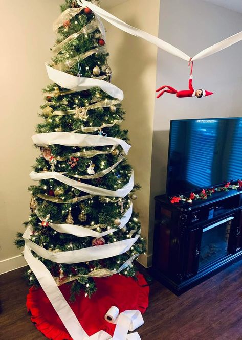 Christmas Tree Elf On The Shelf, Elf On The Shelf Ideas Christmas Tree, Elf Christmas Tree Ideas, Elf On The Shelf Pet Ideas, Elf Mischief, Elf Ideas Easy, Elf Shelf, Frosted Christmas Tree, Elf Christmas Tree