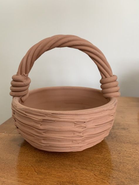 Clay Pot Basket Weave Pattern | eBay Polymer Clay Basket, Coil Bowl Ideas, Pinchpots Ceramics Ideas, Coil Pot Ceramics, Coiling Pottery Ideas, Ceramic Coil Projects, Clay Coil Projects, Ceramic Coil Pots, Clay Coil Pots