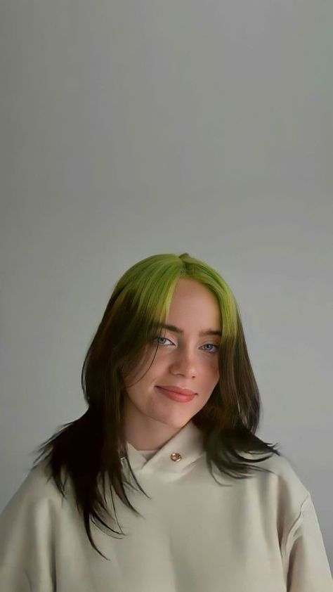 Billie Eilish Green Hair Wallpaper, Billie Eilish Outfits, New Photo Download, Roots Hair, Female Singers, Green Hair, الرسومات اللطيفة, Billie Eilish, Role Models