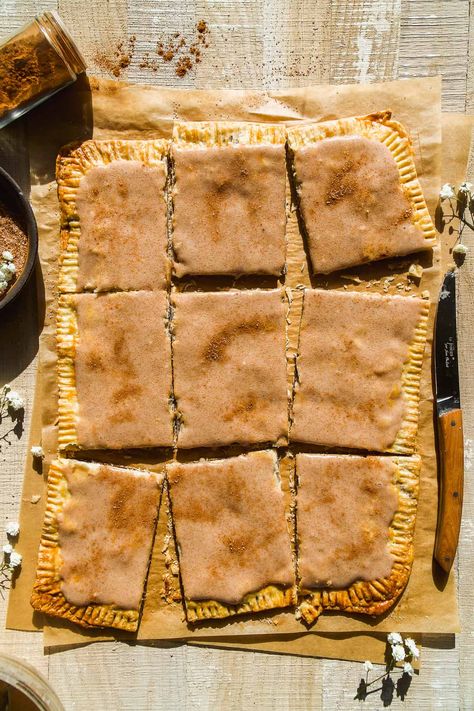 Pop Tart Recipe, Dairy Free Pie Crust, Tart Base, Jumbo Cookies, Cottage Bakery, Poptart Recipe, Strawberry Pop Tart, Cinnamon Icing, Tart Dough