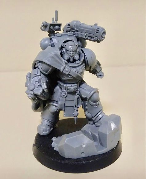 Warhammer 40k Conversions, Space Marine Kitbash, Space Marine Conversion, Space Marine Art, Warhammer 40k Figures, Warhammer Figures, Warhammer Paint, Adeptus Astartes, Warhammer 40k Art