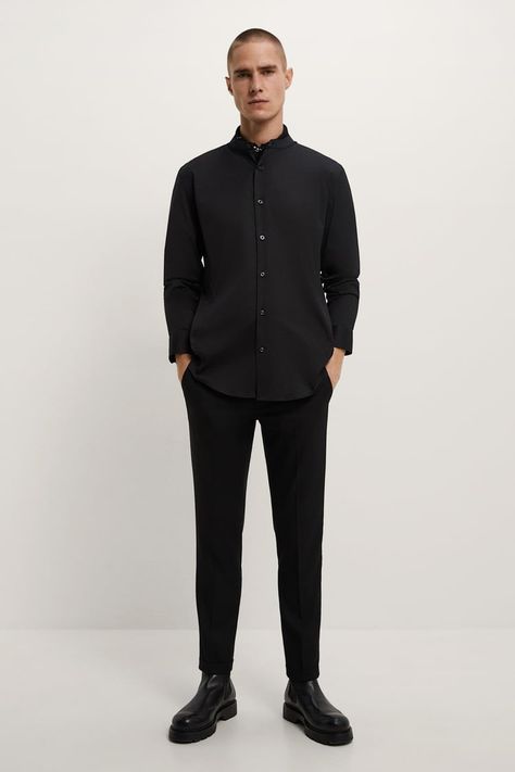 Total Black Outfit Men, Total Black Outfit, Black Outfit Men, Black Month, Mandarin Collar Shirt, Guys Clothing Styles, Quick Outfits, Total Black, Chill Outfits